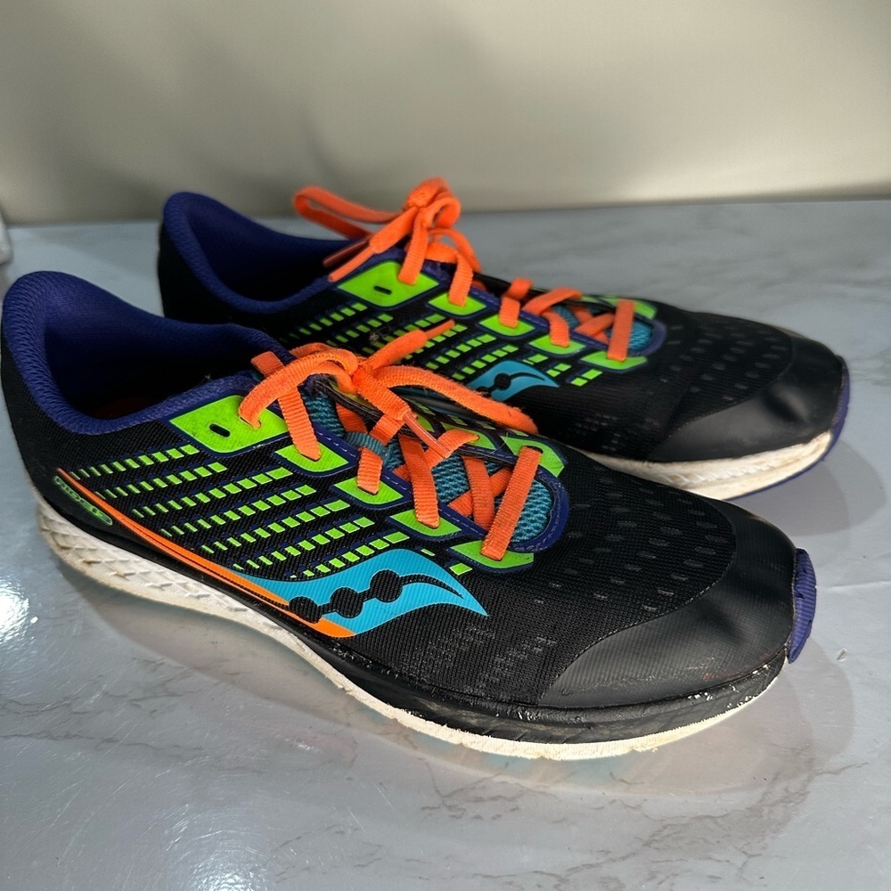 Saucony Womens Size 5.5M‎ Black/Multi Color Atheletic Running Shoe
